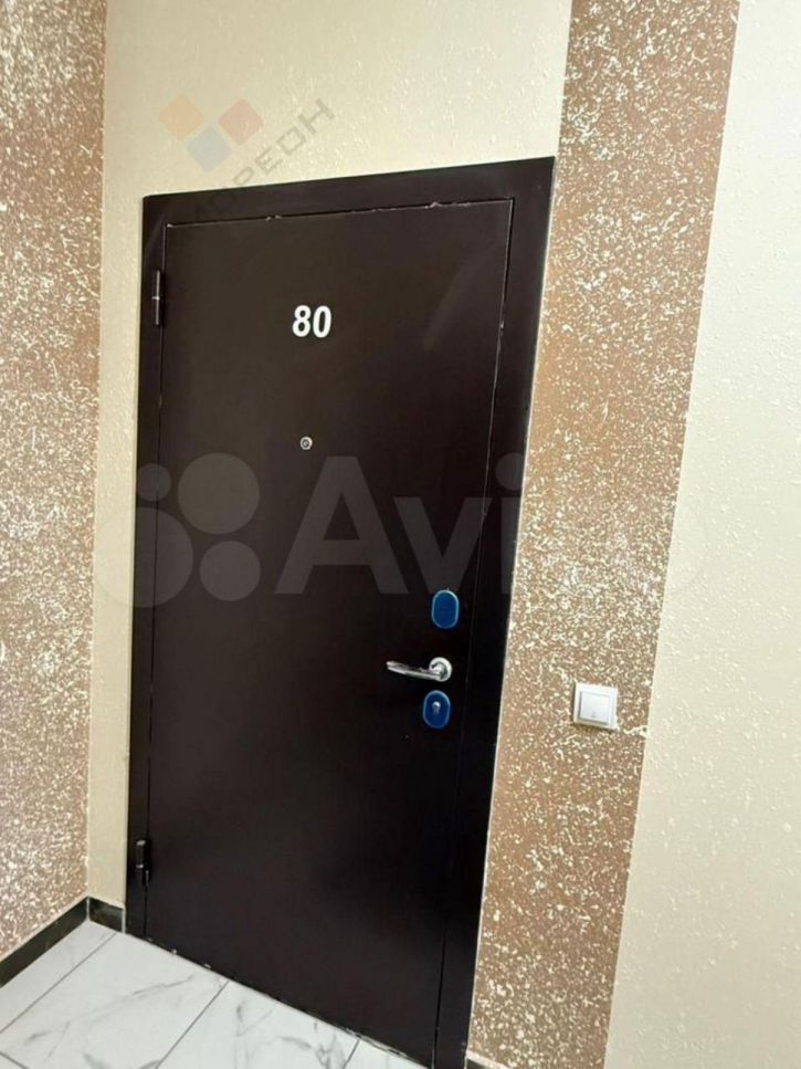 3-комн квартира Песочная ул, 1/4