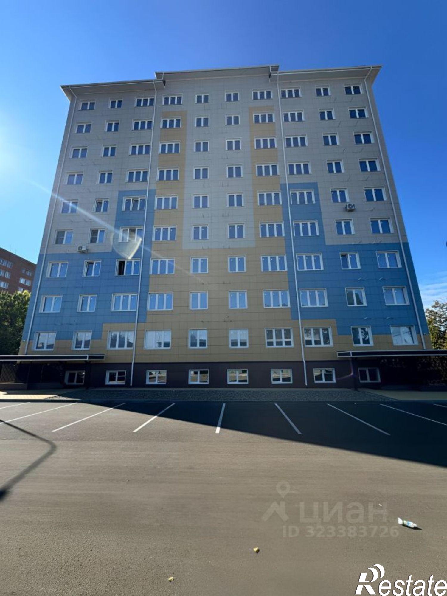 Купить квартиру за 5 580 000 рублей на Майкоп, Курганная улица, 455