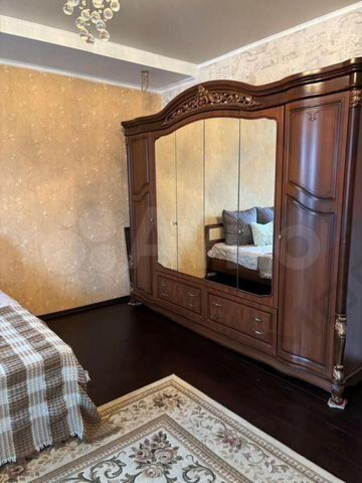 Купить дачу, дом, коттедж за 40 000 000 рублей на Шоссейная ул, 8