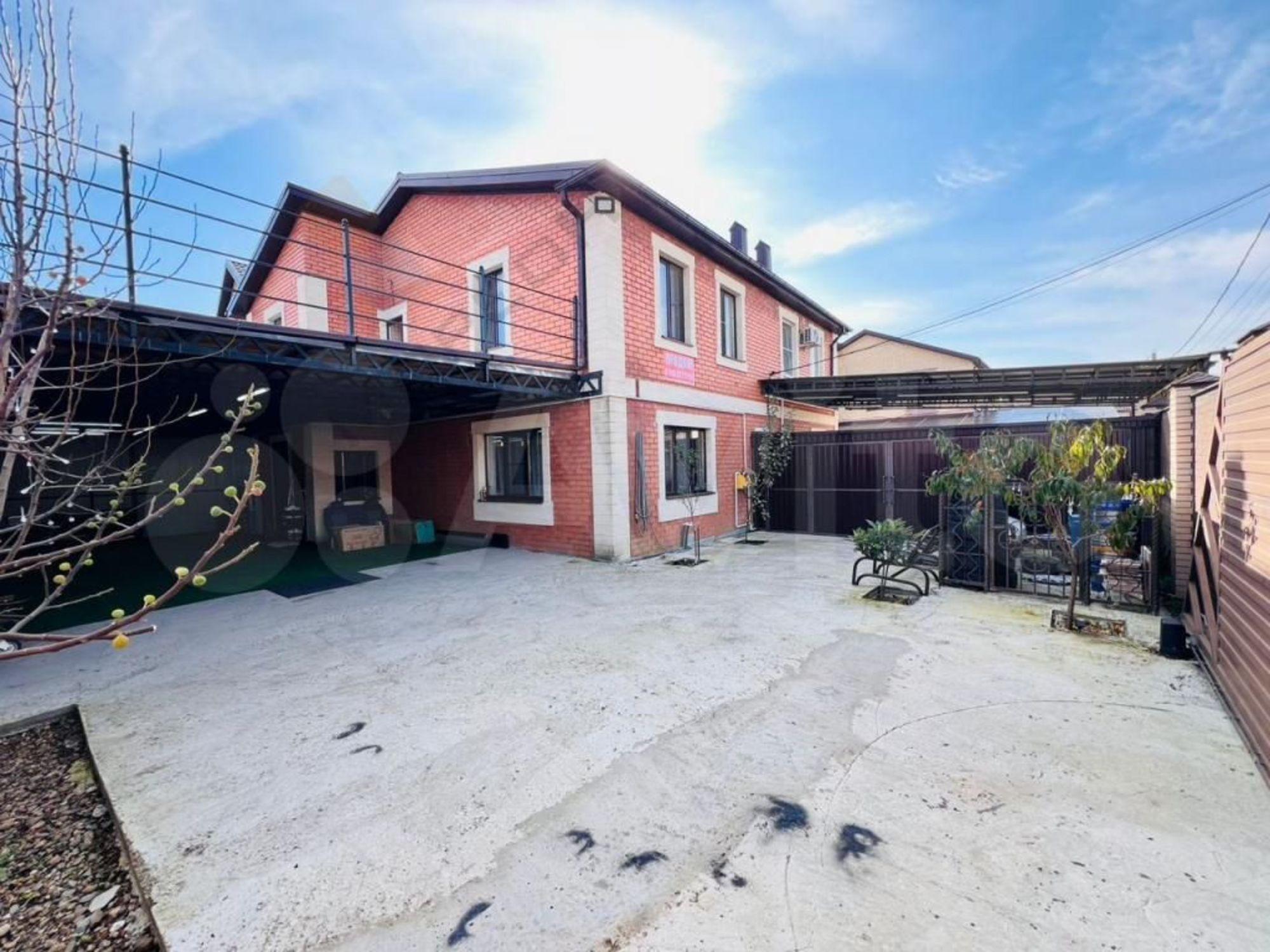 Купить дачу, дом, коттедж за 15 900 000 рублей на Дачная ул, 13