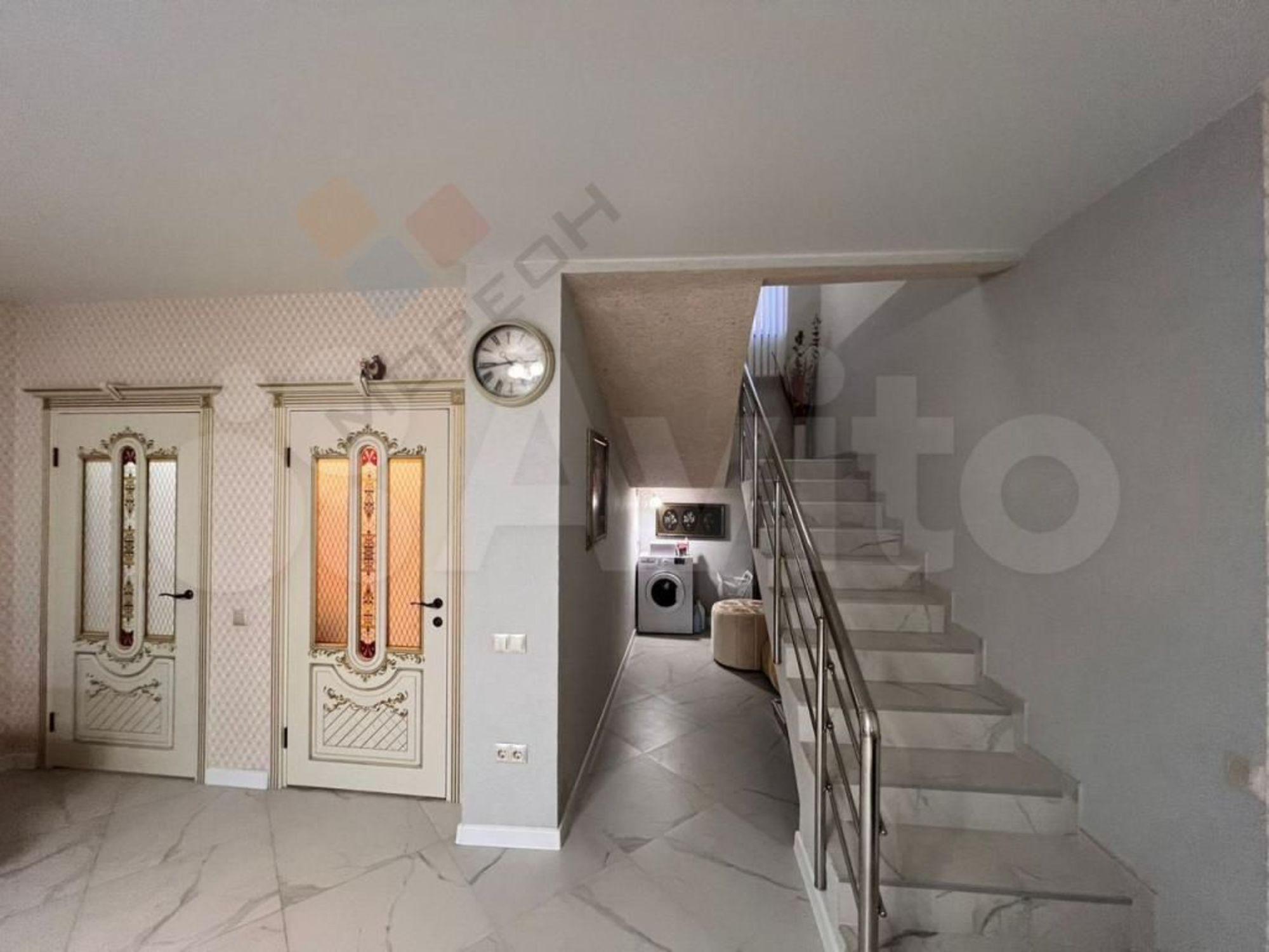 Купить дачу, дом, коттедж за 15 900 000 рублей на Дачная ул, 13