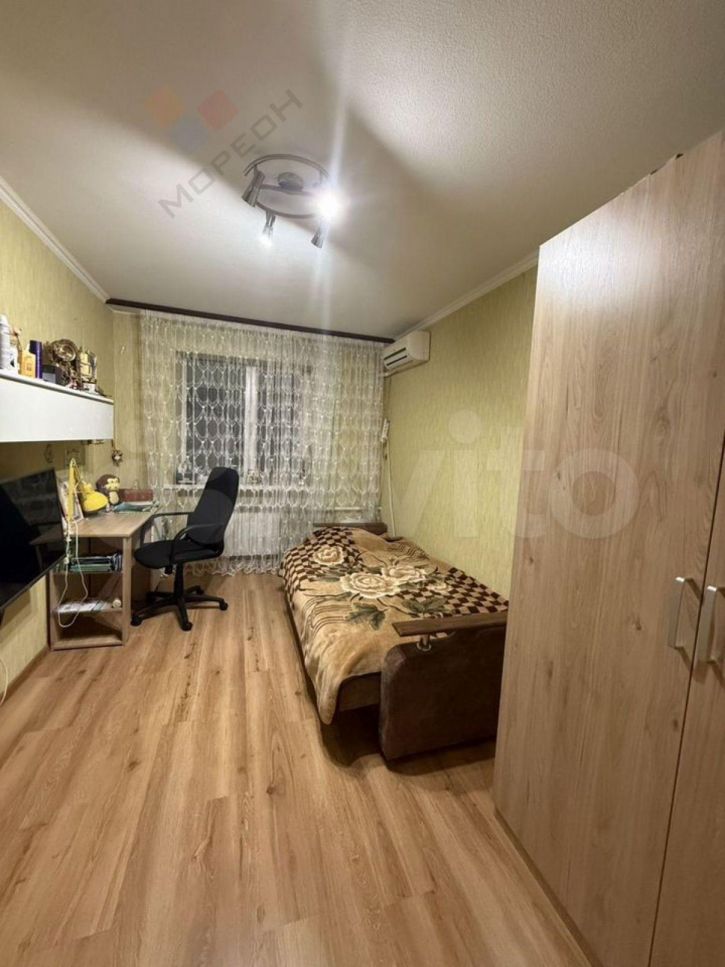 2-комн квартира Седина ул, 38/1