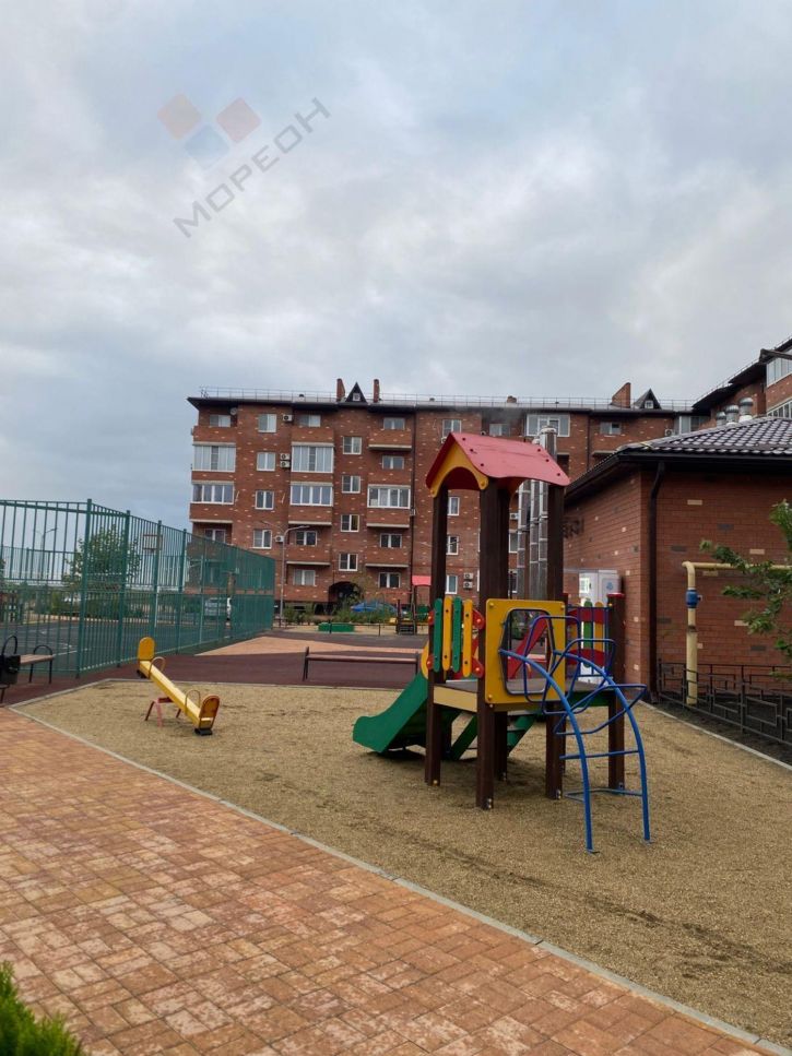 2-комн квартира Бжегокайская ул, 90/3к3