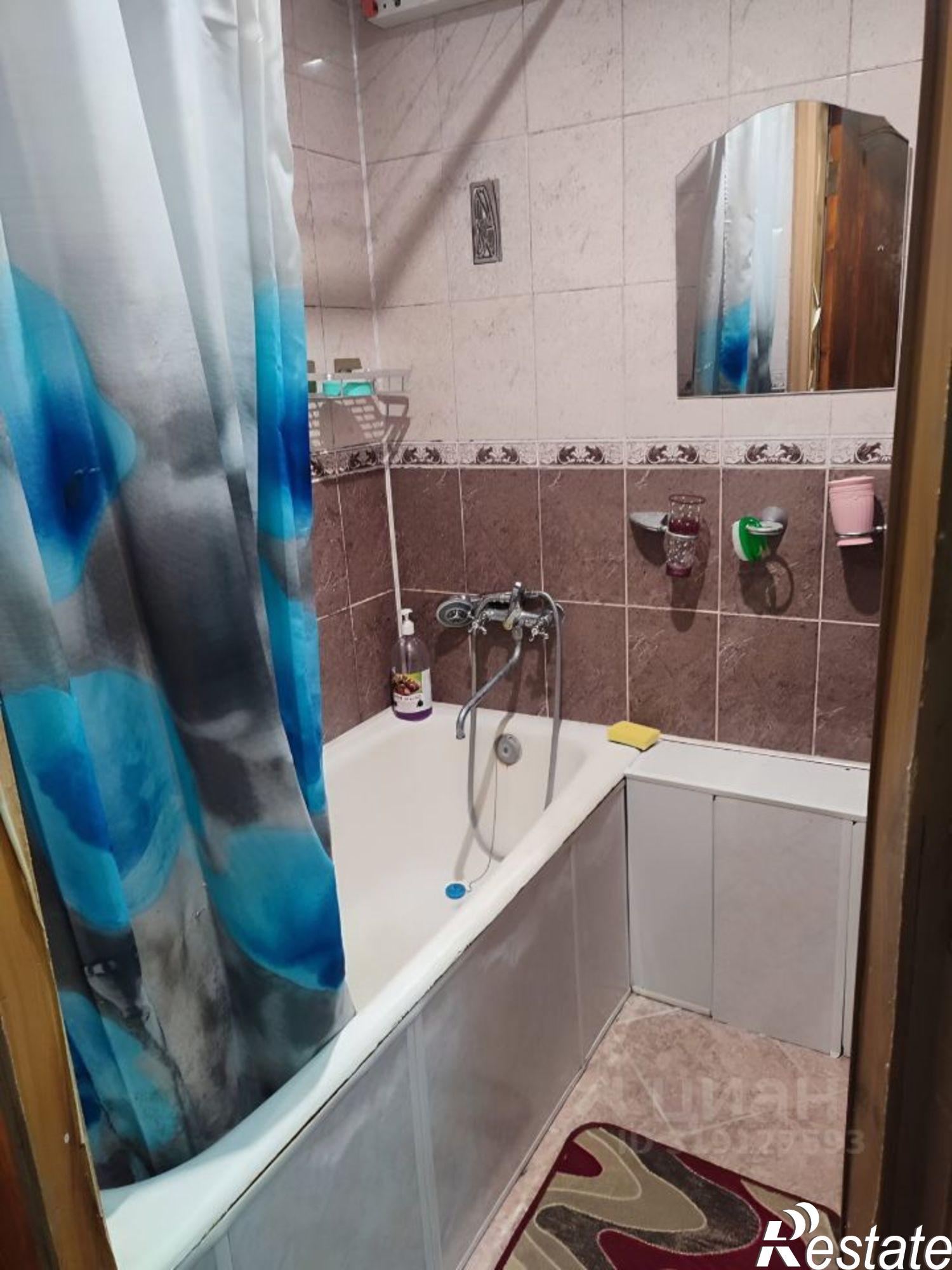 Купить квартиру за 4 400 000 рублей на Майкоп, Крестьянская улица