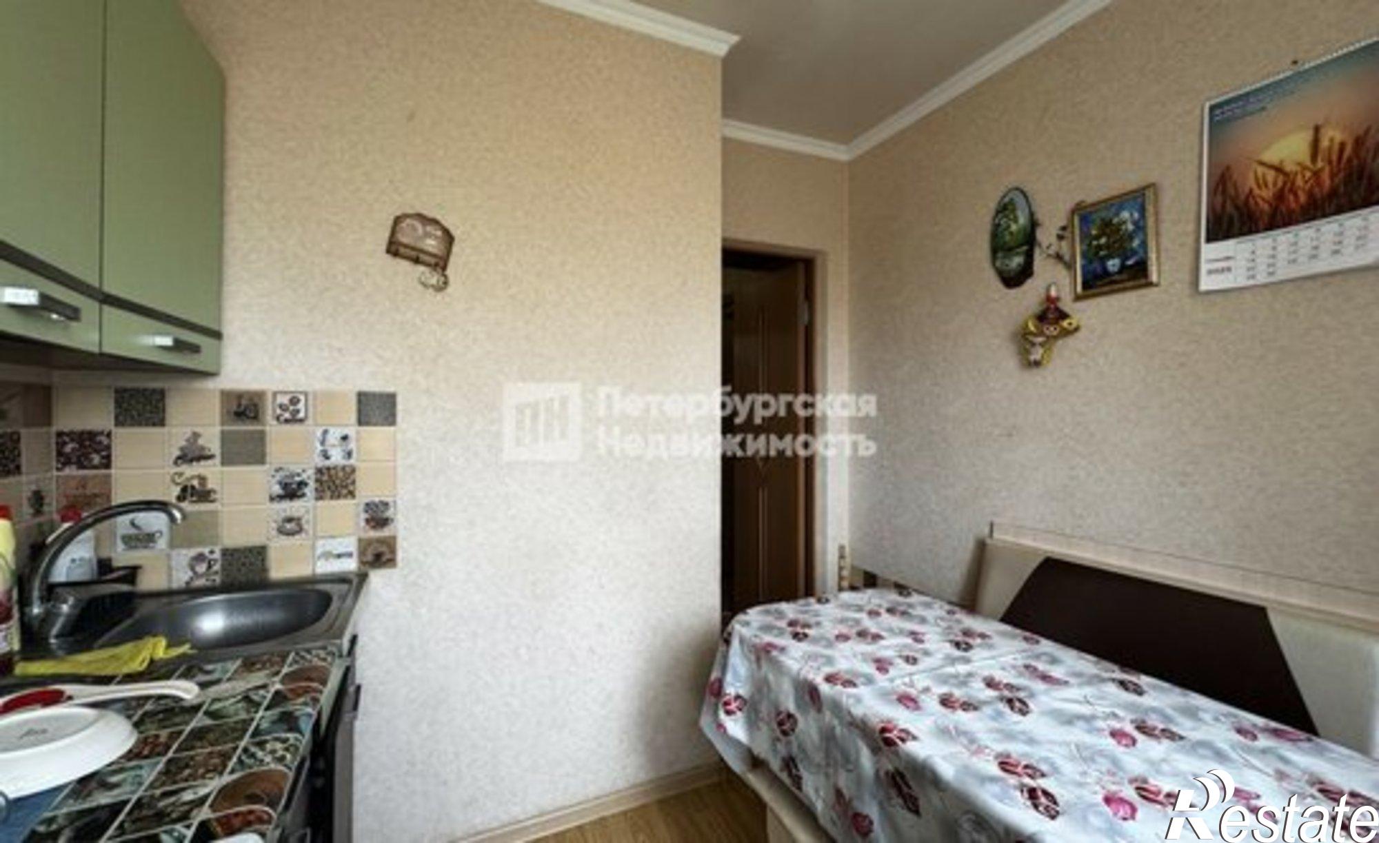 Купить квартиру за 5 400 000 рублей на Республика Адыгея (Адыгея), Майкоп, улица Ленина, 43