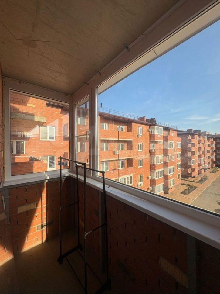 1-комн квартира Бжегокайская ул, 90/3 к4