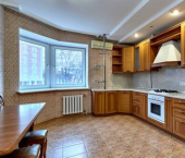 2-комн, 74кв м, этаж 2/6 Гаражная улица, 81/9