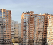 3-комн, 146кв м, этаж 10/18 улица Яна Полуяна, 51/1