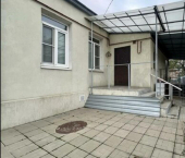 2-комн, 50кв м, этаж 1/1 улица Горького, 79