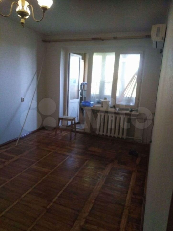 3-комн квартира Седина ул, 43