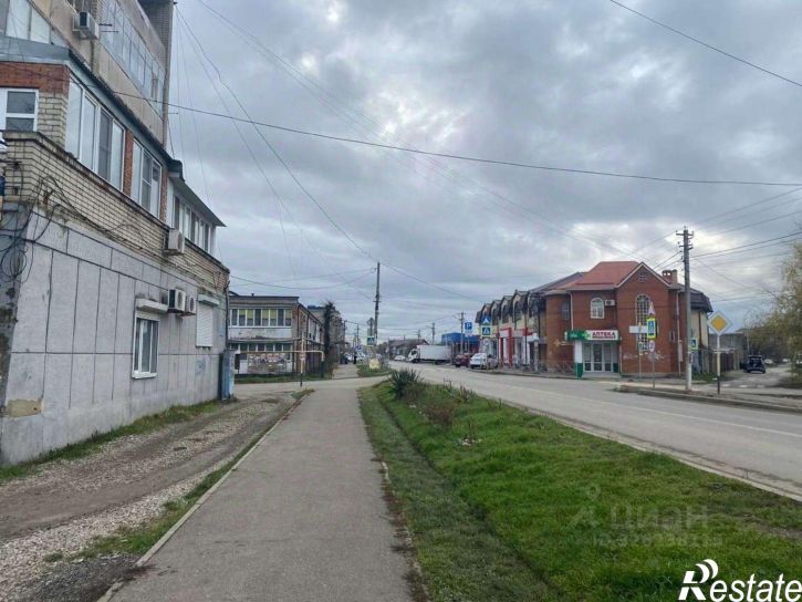3-комн квартира Космическая улица, 33А,  д. 33А