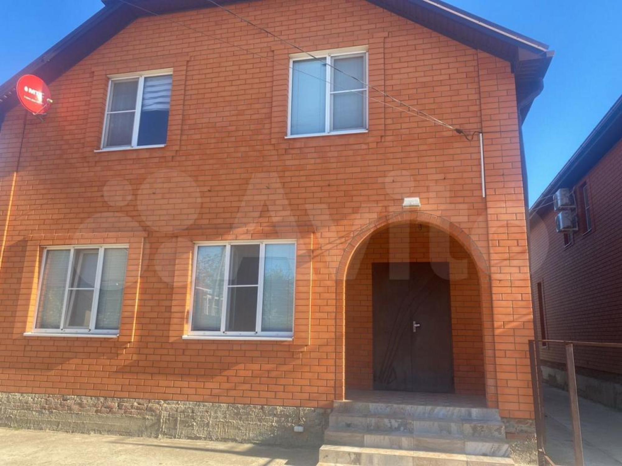 Купить дачу, дом, коттедж за 15 500 000 рублей на Полевая ул, 11