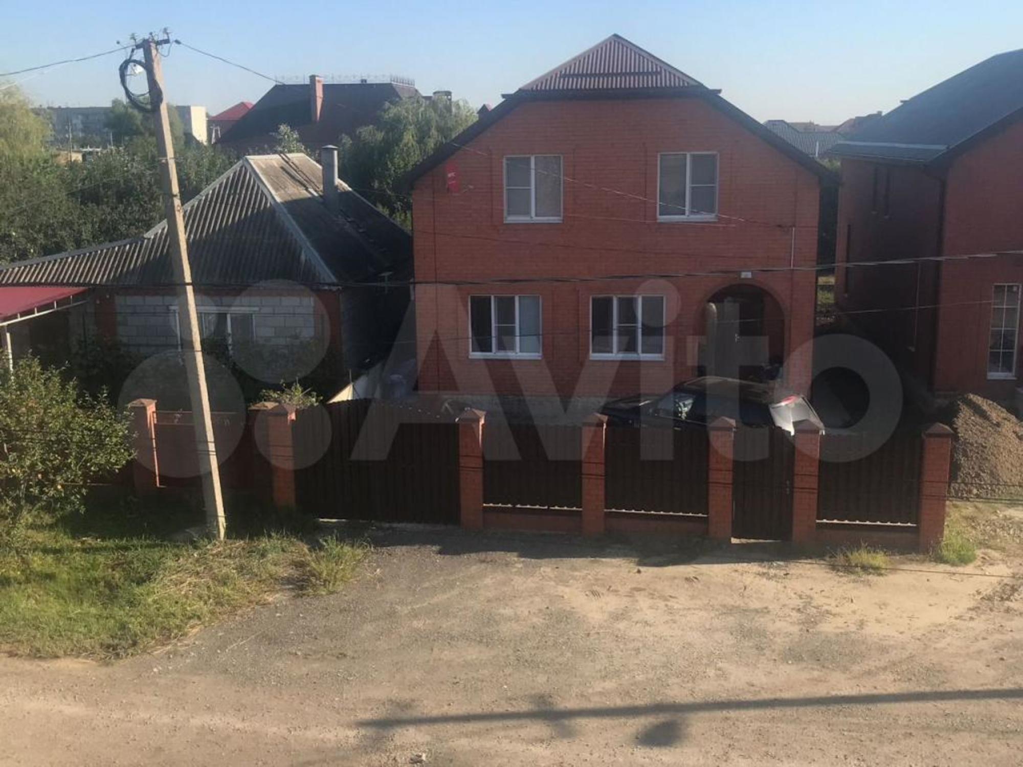 Купить дачу, дом, коттедж за 15 500 000 рублей на Полевая ул, 11