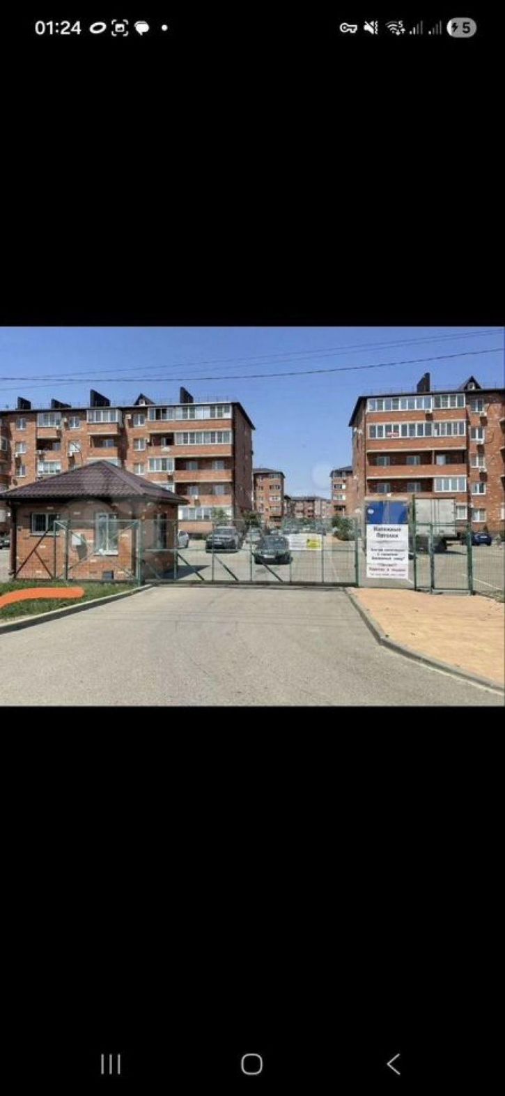 2-комн квартира Бжегокайская ул, 90/3к2