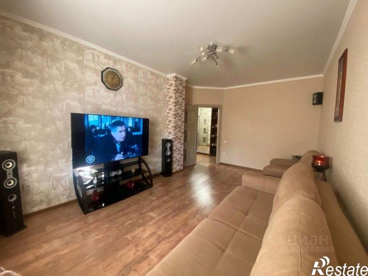 2-комн квартира Космическая улица, 88/2 к4,  д. 88/2 к4