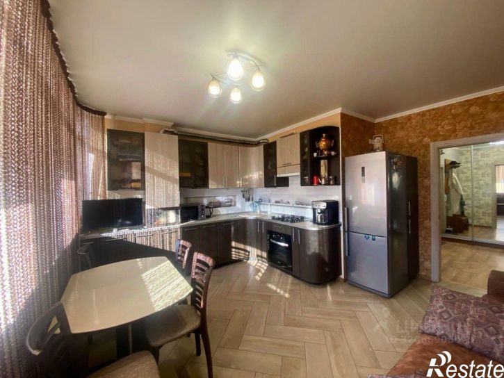 2-комн квартира Космическая улица, 88/2 к4,  д. 88/2 к4