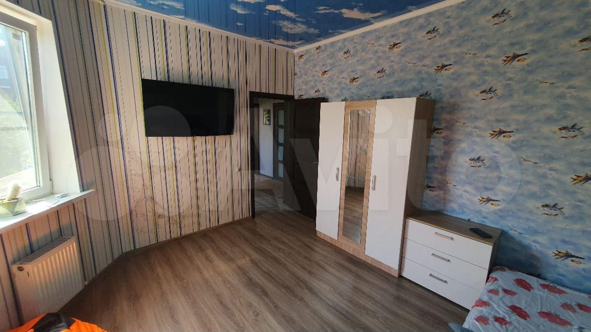 Купить дачу, дом, коттедж за 9 470 000 рублей на Западная ул, 3