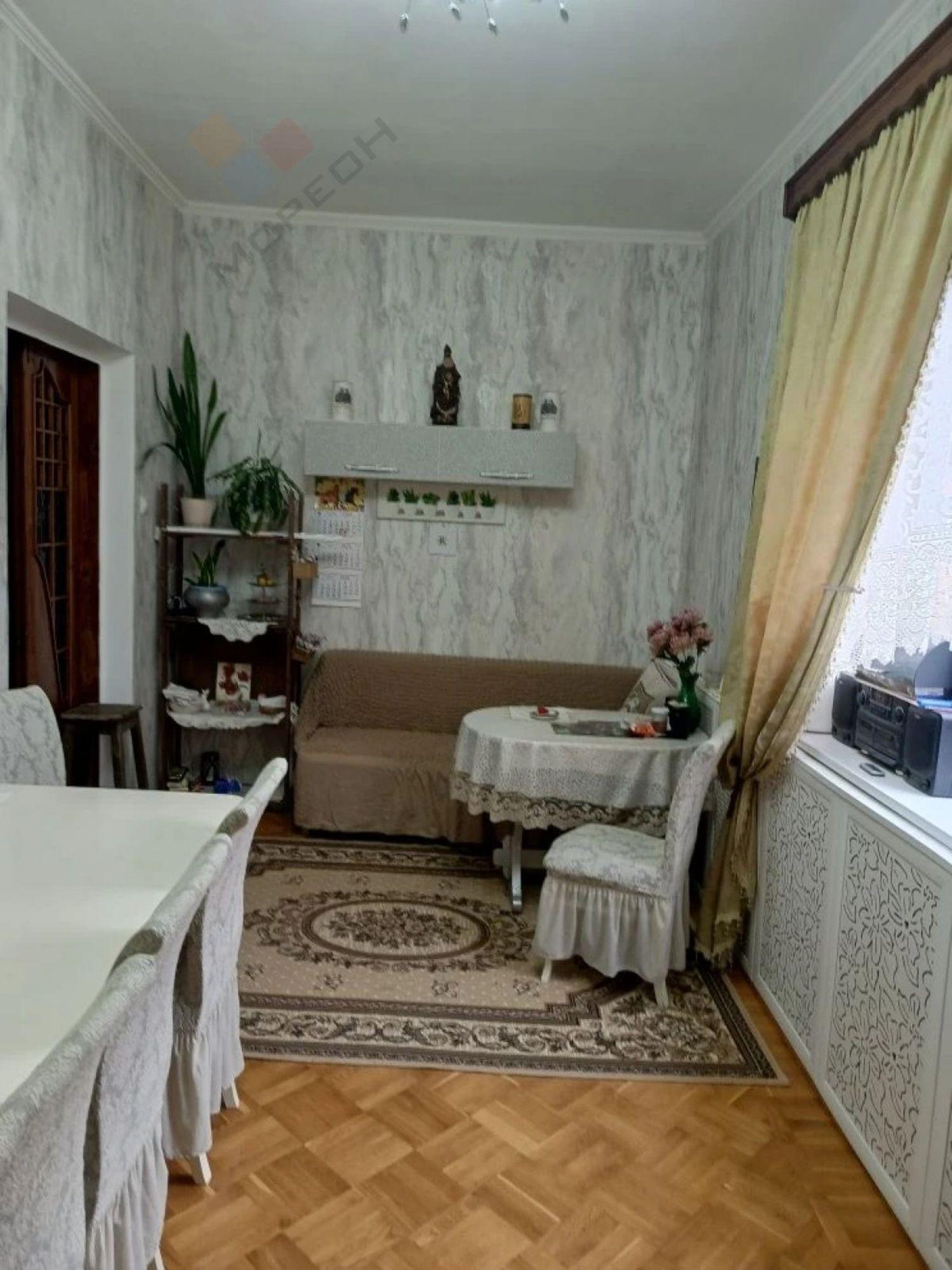Купить дачу, дом, коттедж за 12 500 000 рублей на Куйбышева ул, 36