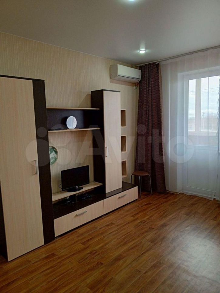 1-комн квартира Бжегокайская ул, 31/9А