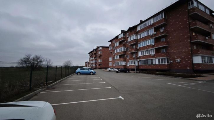 2-комн квартира Бжегокайская ул, 90/2 к1