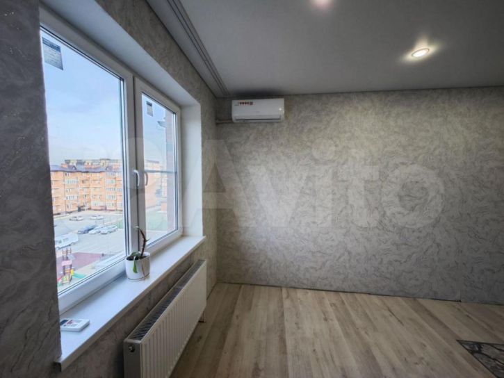 3-комн квартира Бжегокайская ул, 90/3 к1