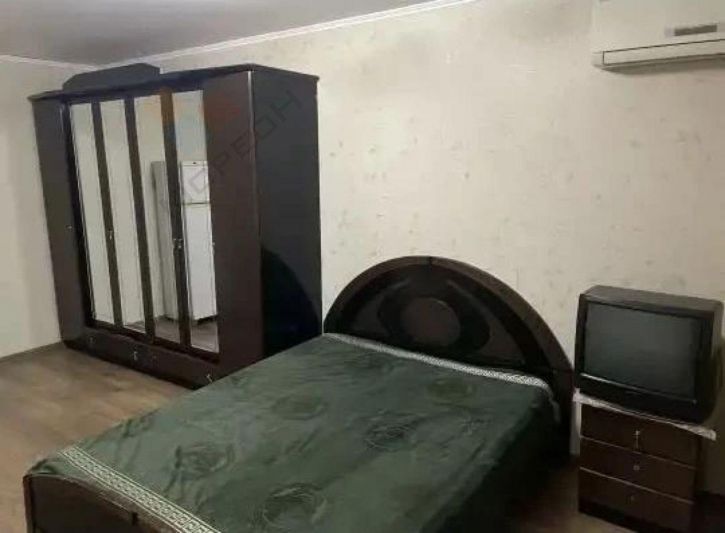 3-комн квартира Перова ул, 81/1