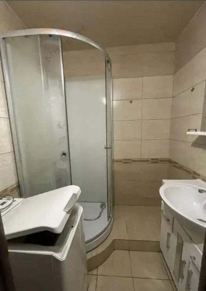 3-комн квартира Перова ул, 81/1