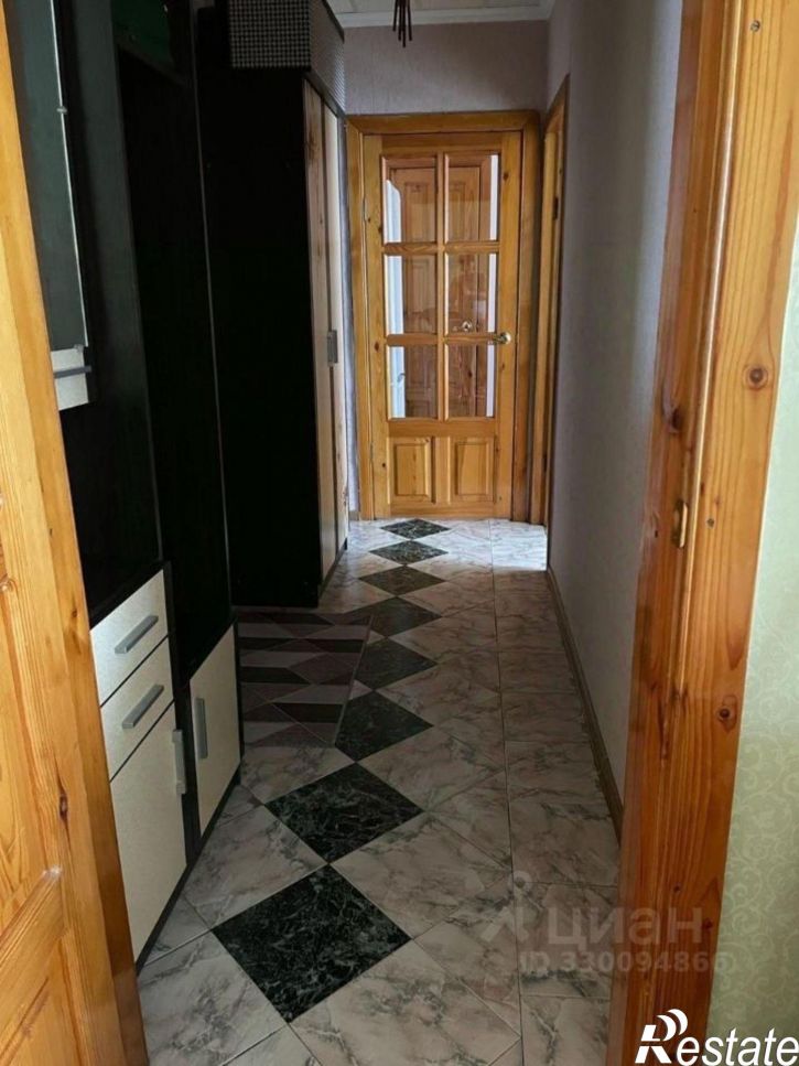 2-комн квартира Майкоп, улица 12 Марта, 130/1