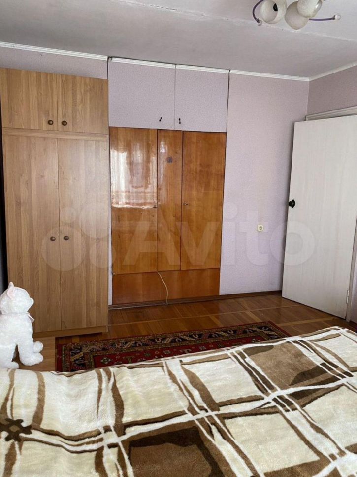 3-комн квартира Перова ул, 79