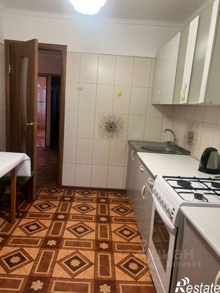 3-комн квартира Майкоп, улица Димитрова, 2
