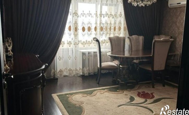 4-комн квартира улица Чайковского, 1,  д. 1