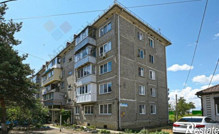 2-комн квартира Коммунистическая улица, 14,  д. 14