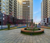 3-комн, 56кв м, этаж 6/17 им. Героя Ростовского ул.