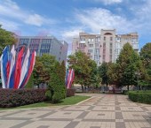 3-комн, 136.3кв м, этаж 4/8 им. Красина ул.