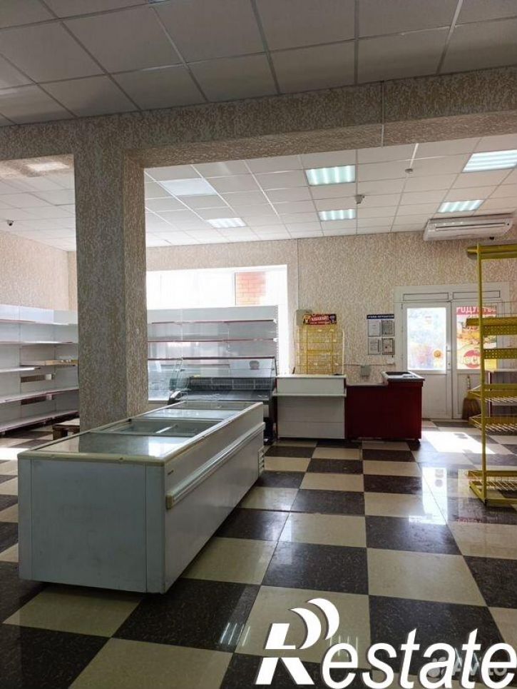 Торговое помещение Октябрьская улица, 16А,  д. 16А